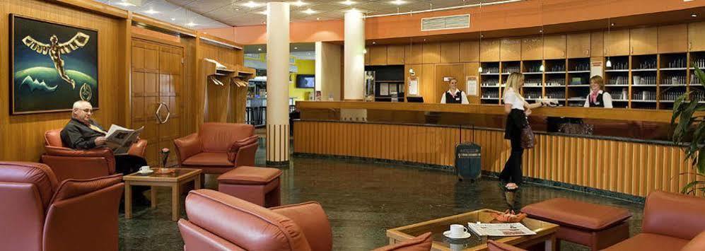 Amedia Boardinghouse Frankfurt Airport Hotel Raunheim Buitenkant foto